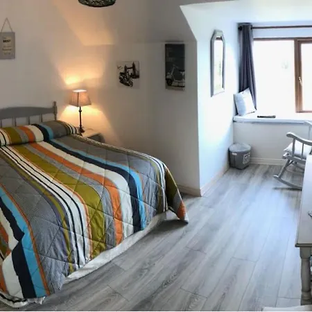 Keadyville House Selfcatering, Prázdninový dům Ballycastle (Mayo)
